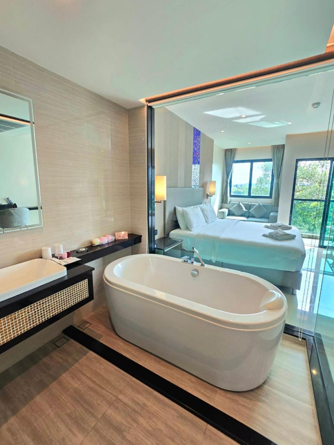 The Tj Hotel Jomtien Экстерьер фото