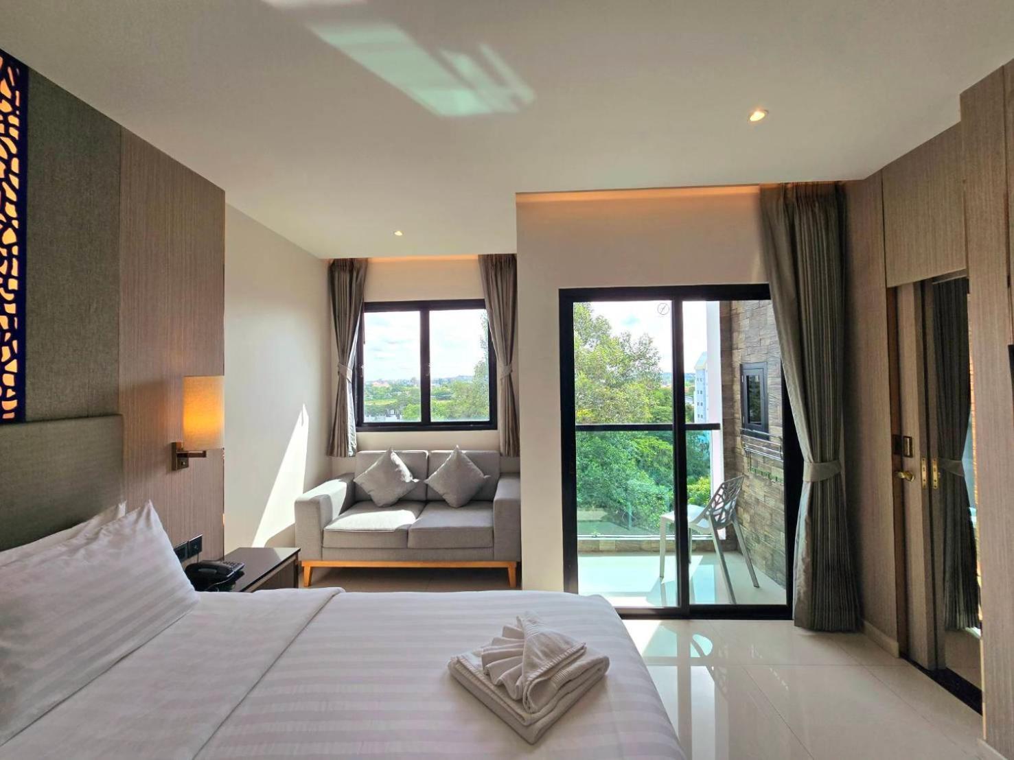 The Tj Hotel Jomtien Экстерьер фото