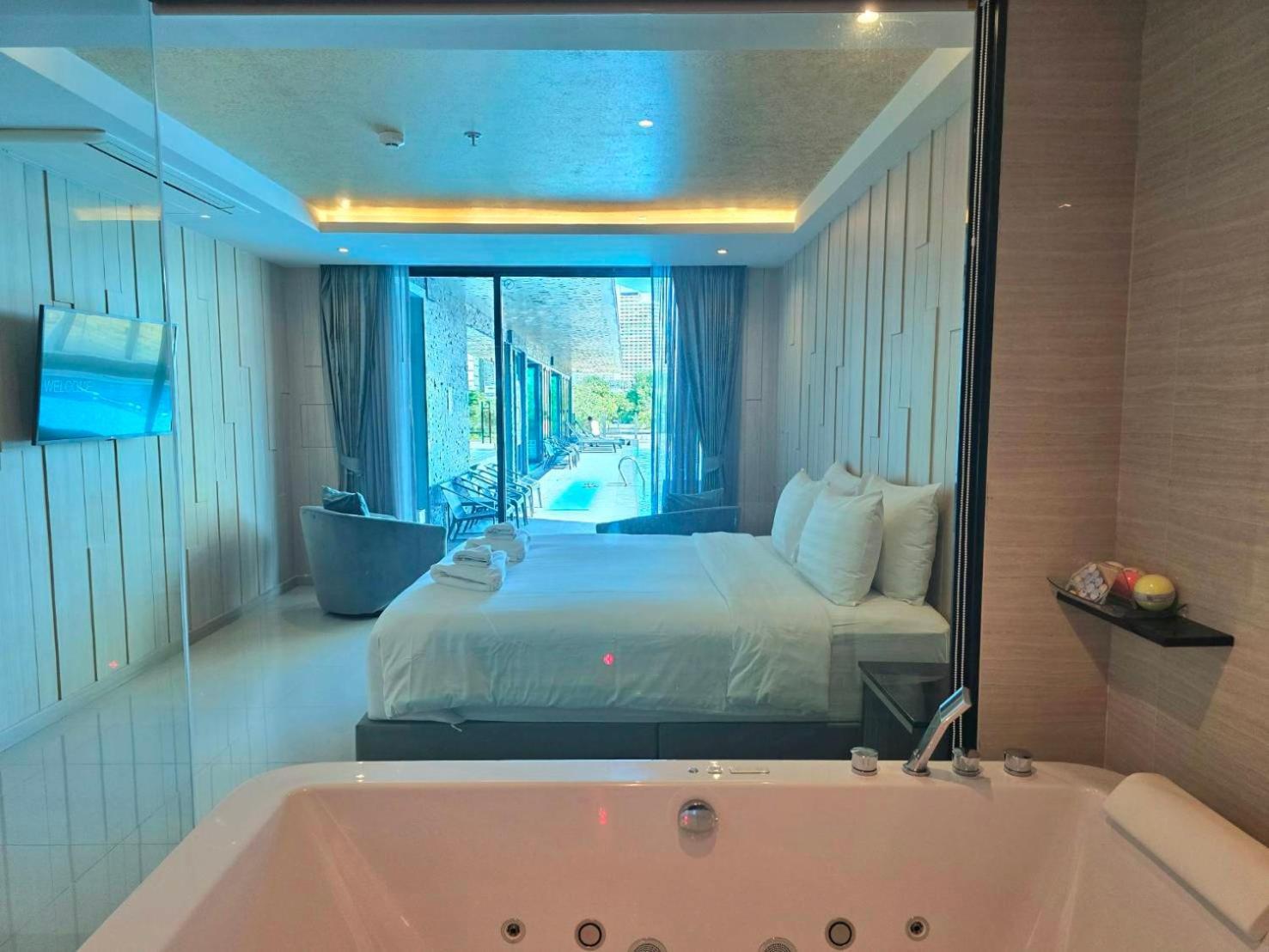The Tj Hotel Jomtien Экстерьер фото