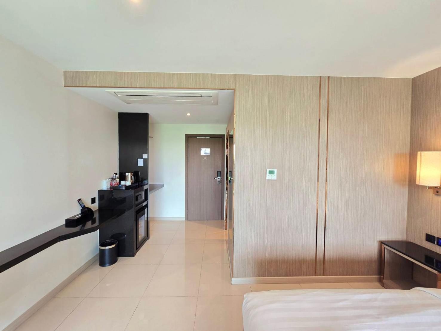 The Tj Hotel Jomtien Экстерьер фото