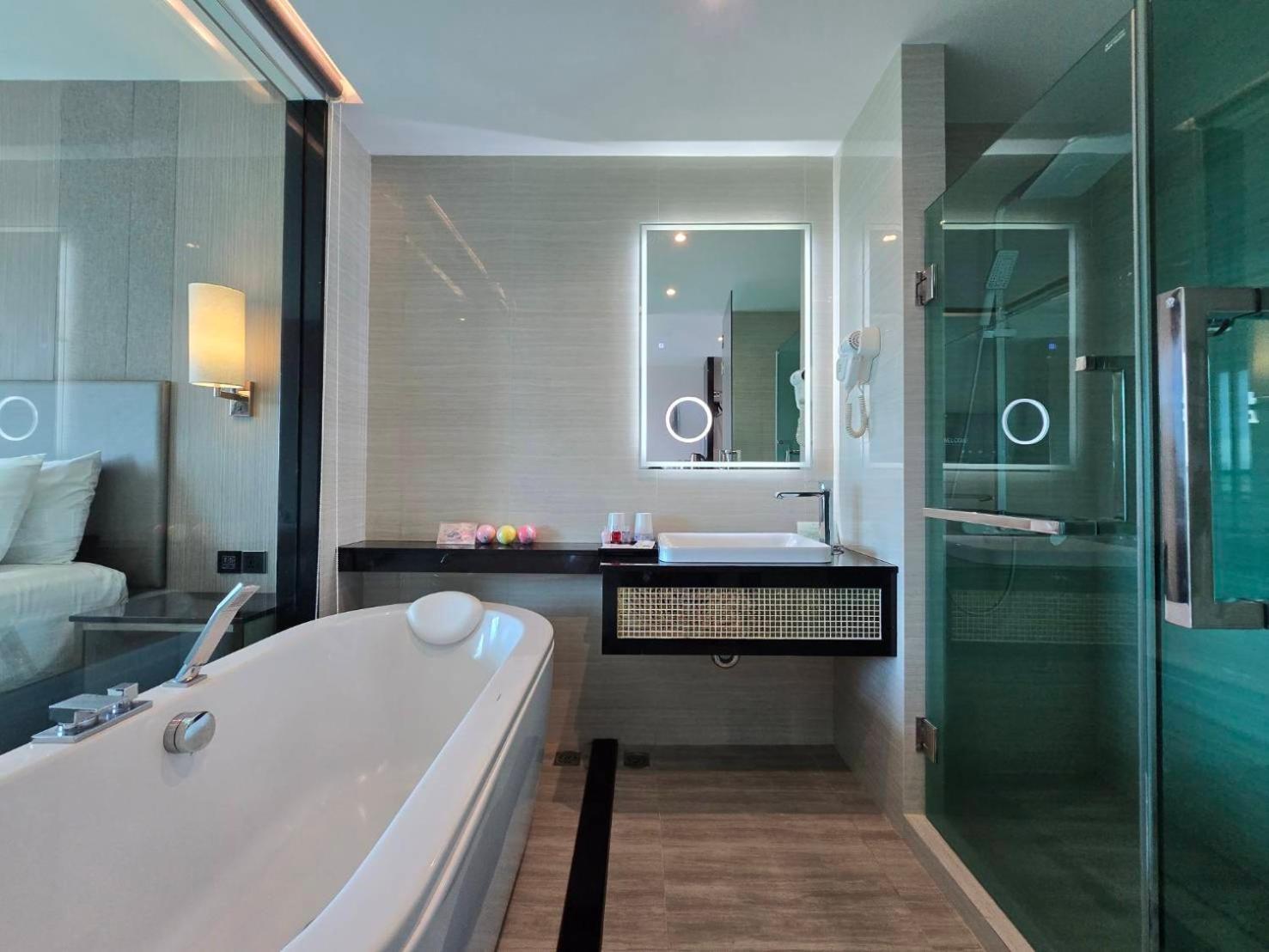 The Tj Hotel Jomtien Экстерьер фото
