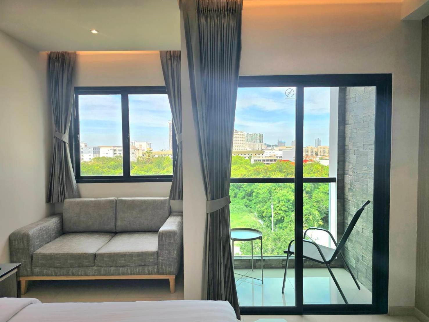 The Tj Hotel Jomtien Экстерьер фото