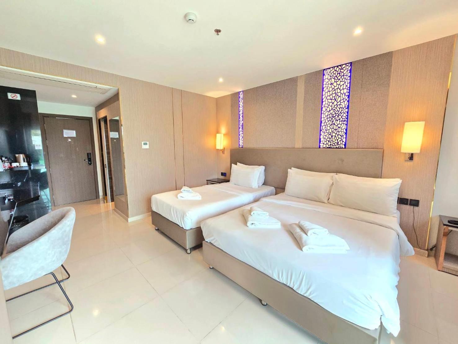 The Tj Hotel Jomtien Экстерьер фото